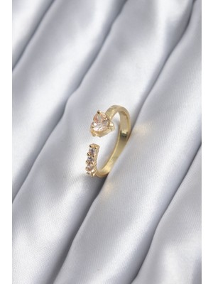 Gold Renk Zirkon Taşlı Kalp Model Kadın Yüzük