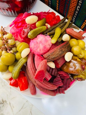 Gazi Sofra Antep Karışık Turşu(Bostan) 5'lik Pet