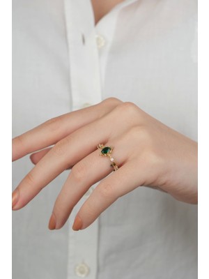 14 Ayar Altın  Yeşil Taşlı Prenses Yüzük 741