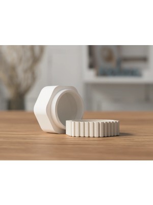 Küçük Seyahat Saklama Kutusu | Kompakt ve Pratik Düzenleyici Kutu – Plastik Malzeme