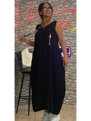 Fermuar Detaylı Cepli Elbise