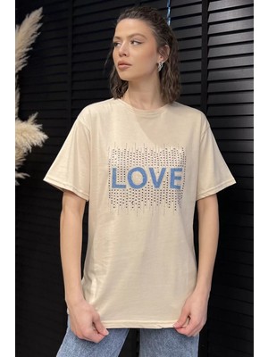 Gülseli Love Taşlı Bisiklet Yaka Kadın Tişört P-00016715