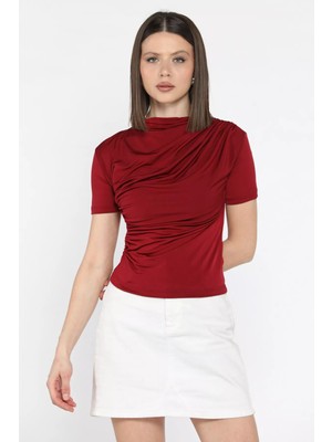Gülseli Kadın Omuz ve Bel Drapeli Kısa Kol Bluz P-00016374