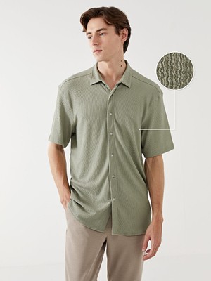 Lc Waikiki Yeni Sezon Regular Fit Kisa Kollu Erkek Gomlek - S56042Z8