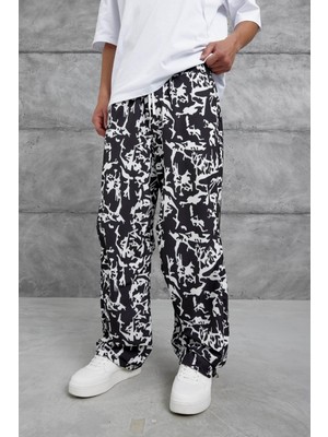 Siyah Kamuflaj Desenli Paça Büzgülü Baggy Eşofman Altı