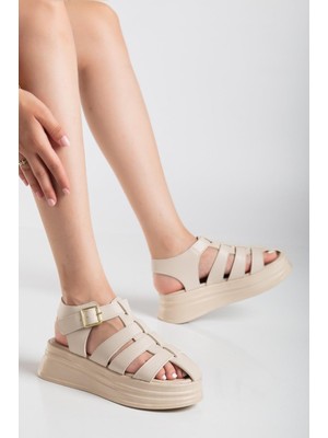 Toten Bej Cilt Kemerli Sandalet