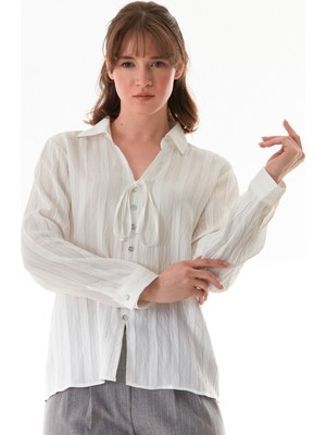 Önü Bağlamalı Düğmeli Salaş Gömlek