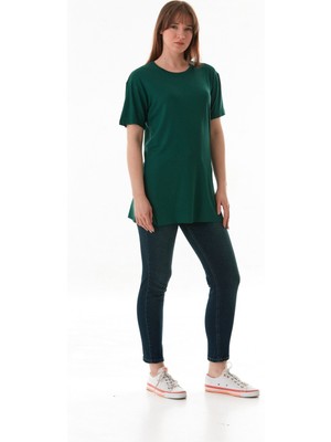 Basic Bisiklet Yaka Yanları Yırtmaçlı  Likralı Salaş Tişört