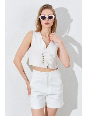 Kadın Beyaz Yanı Drapeli Gold Düğmeli Yelek