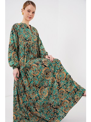 2423 Otantik Desenli Tesettür Elbise - Y. Su Yeşili