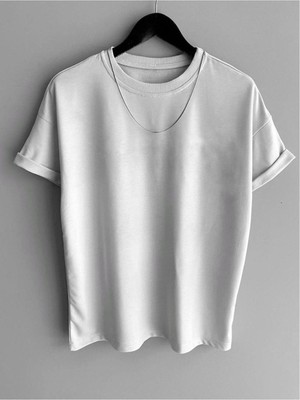 Cakkey Beyaz Oversize T-Shirt