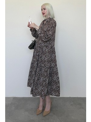 Kahverengi Uzun Kollu Düğmeli Desenli Elbise MG2431