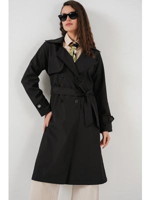 Bigdart 5918 Kruvaze Yaka Siyah Trençkot Kadın Regular Kalıp %100 Polyester Malzeme ile Şık Tasarım