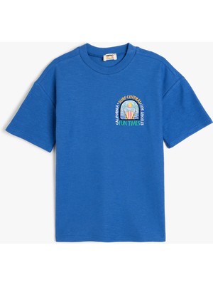 Koton Bisiklet Yaka Kısa Kollu Nakış Detaylı Pamuklu Tişört