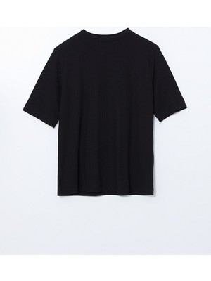 Lc Waikiki Yeni Sezon Bisiklet Yaka Oversize Kadin Tisort - S5LV72Z8