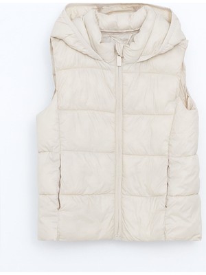 Lc Waikiki Ekru Kapüşonlu Kız Çocuk Şişme Yelek - S50457Z4 İnce ve Rahat Tasarım