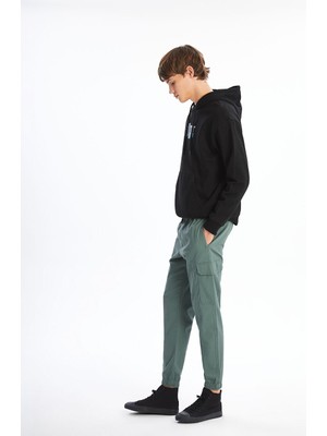 Lc Waikiki Yeni Sezon Standart Kalip Gabardin Erkek Jogger Pantolon - S53178Z8