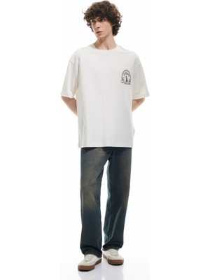 Koton Kısa Kollu Pamuklu Bisiklet Yaka Oversize Arkası Baskılı Tişört