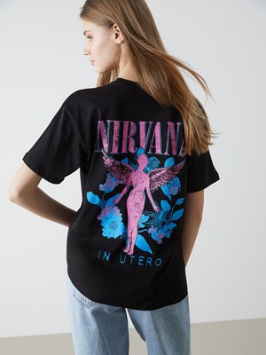Lc Waikiki Yeni Sezon Bisiklet Yaka Nirvana Baskili Kadin Tisort - S5G673Z8