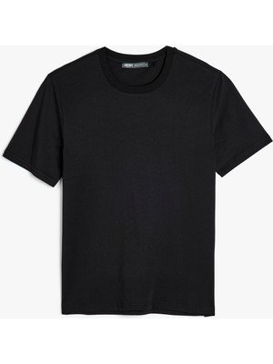 Koton Bisiklet Yaka Pamuklu Regular Fit Kısa Kollu Basic Tişört