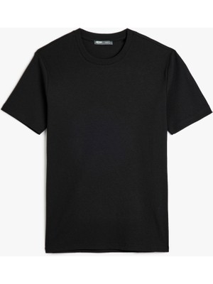 Koton Kısa Kollu Pamuk Karışımlı Dar Kalıp Bisiklet Yaka Basic Tişört