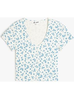 Koton  V Yaka Düğmeli Çiçek Desenli Slim Fit Crop Tişört