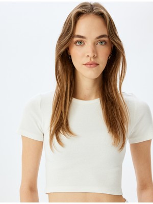 Koton Basic Kısa Kollu Bisiklet Yaka Slim Fit Crop Kaşkorse Tişört