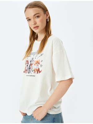 Koton Kedi Baskılı Bisiklet Yaka Oversize Kısa Kollu Pamuklu Tişört