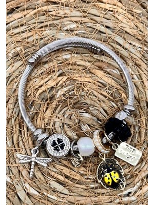 Çelik Charmlı Bileklik Ugurböceği