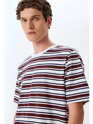 Koton Bisiklet Yaka Kısa Kollu Pamuklu Çizgili Tişört