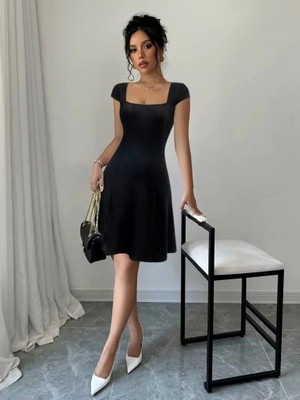 Defy Moda Kadın Kısa Kollu Geometrik Yakalı Janjan Krep Elbise