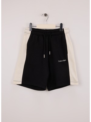 Calvin Klein Lastikli Bel Relaxed Siyah Erkek Çocuk Şort IB0IB02433BEH