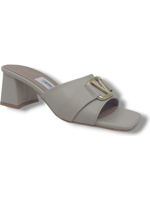 Zerhan 120 Kadın Krem Tokalı Alçak Topuk Terlik