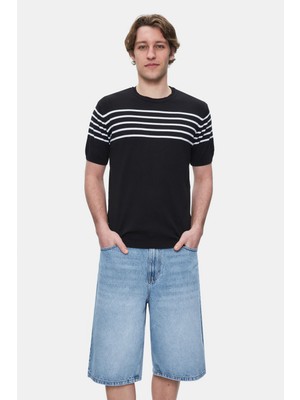Kendrıck Siyah Çizgili Bisiklet Yaka Triko Nakışlı Standard Fit Erkek Tshirt
