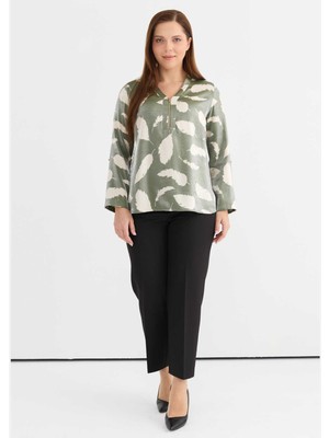 Selen V Yaka Emprime Haki Kadın Bluz 25YSL8131