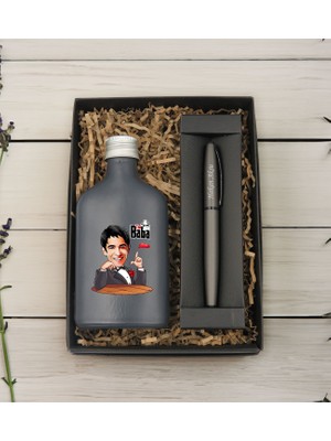 Bk Gift Kişiye Özel The Baba Karikatürlü Antrasit Tasarım Cam Şişede Kolonya 200 ml ve Metal Roller Kalem Hediye Seti-4, Babaya Hediye, Babalar Günü Hediyeleri, Hediyelik Baskılı Kolonya