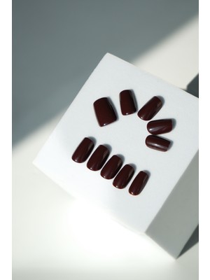 Pop Beauty Takma Tırnak Seti & Zararsız Yapıştırıcı