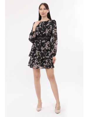 Çiçek Desen Elbise