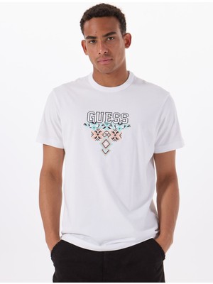 Guess Bisiklet Yaka Desenli Beyaz Erkek T-Shirt M5GI11K8FQ4G011 Ss Cn Guess Trıang