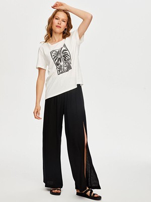 Resort Önü Palmiye Baskılı Yuvarlak Yaka T-Shirt S25TSH115