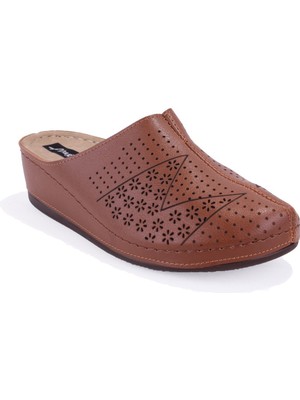 Dagoster DZA37-1803 Kahve Günlük Ortopedik Burun Kapalı Kadın Terlik