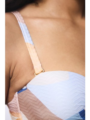 Misty Lotus Toparlayıcı Balenli Balconette Bikini Üstü