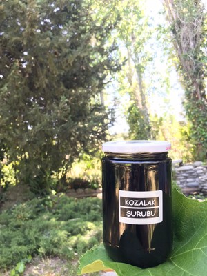 Zeytinli Keçi Çiftliği Kazdağları'ndan Katkısız Çam Kozalak Şurubu 850 gr