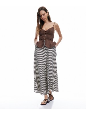 Koton x Melis Ağazat - Viskon Kumaş Astarlı A Kesim Cepli Uzun Etek