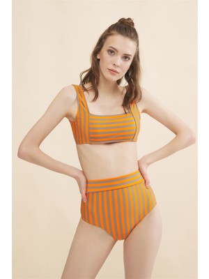 Büstiyer Bikini
