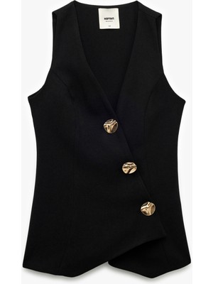 Koton Regular Fit Kolsuz Gold Düğme Detaylı V Yaka Asimetrik Kesim Yelek