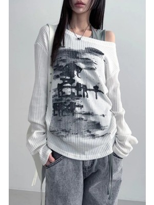 Beyaz Vintage Lost Omuz Dekolteli Sweatshirt