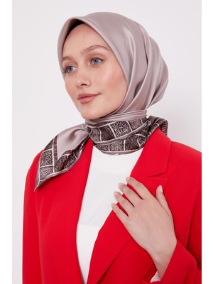 Sütlü Kahve Kenar Leopar Twill Ipek Eşarp