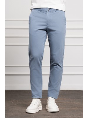  Erkek Mavi Dynamic Fit Rahat Kesim Chino Pantolon