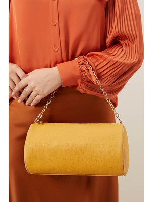 Levidor 1051 Kabartma Yazı Silindir Çanta - Hardal